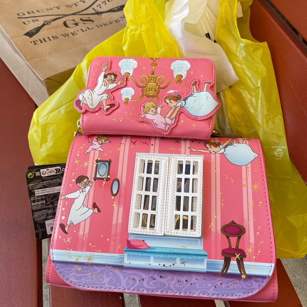 Lounge Fly Peter Pan set NWT